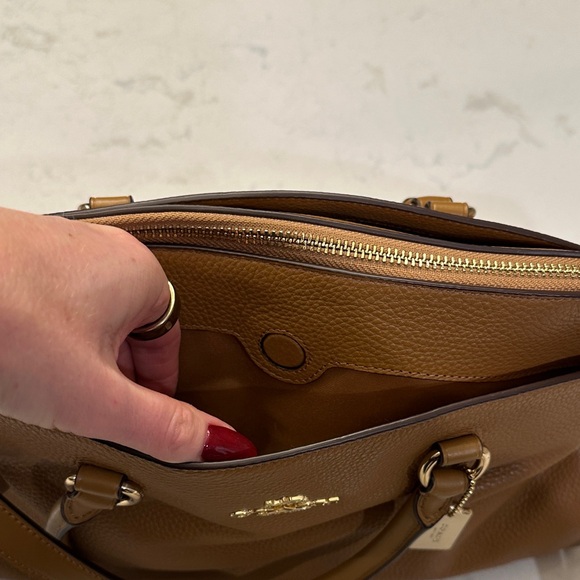 Coach Brown Leather Shoulder Bag - Picture 4 of 8